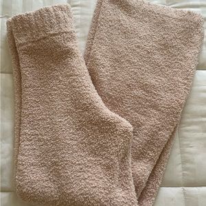 COPY - Skims cozy knit tank, shorts, and pants